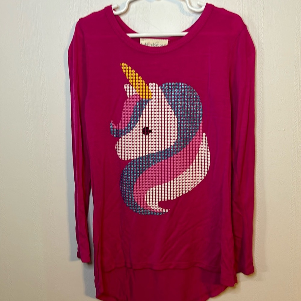 Girls size 7/8 long sleeve unicorn top
